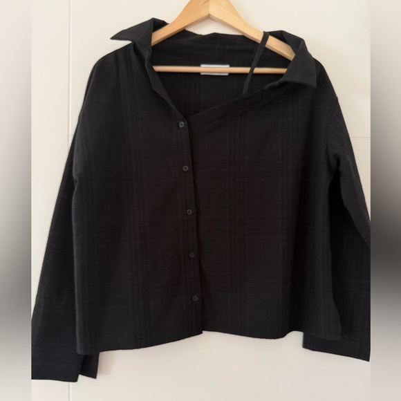 Oak + Fort Asymmetrical Off Shoulder, size small. - Picture 3 of 7